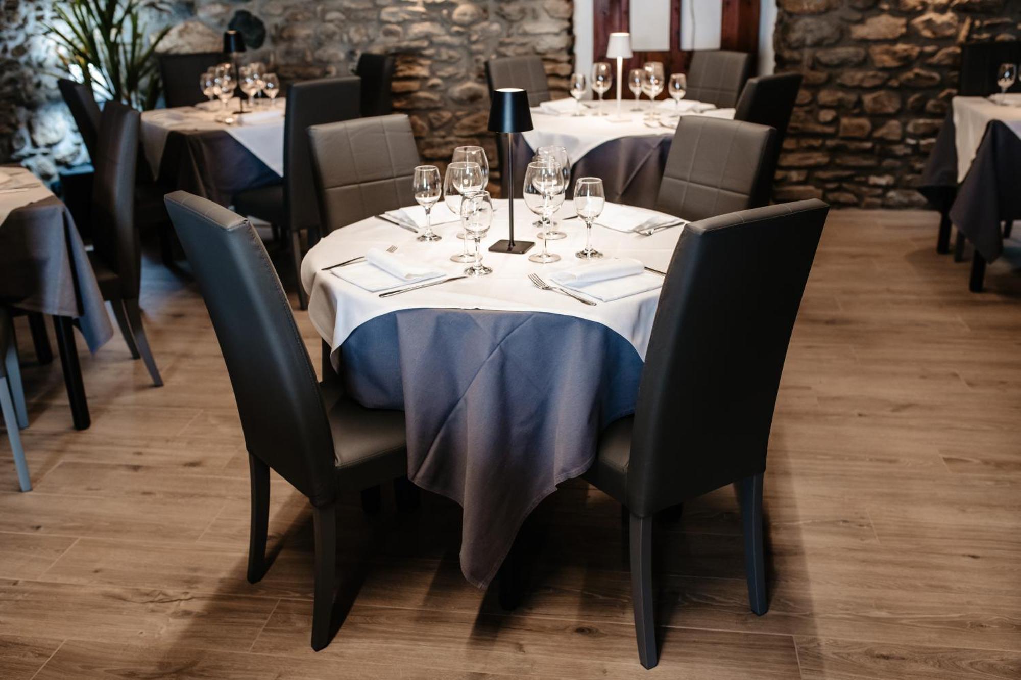 Il Cervo Chambres D'Hotes Aosta Luaran gambar